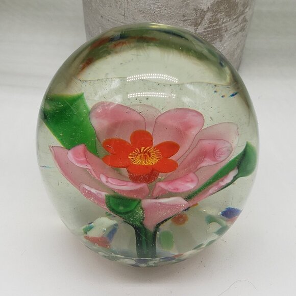 Pink Flower Green Stem Multicoloured End of Day Bottom Art Glass Paperweight - Picture 2 of 5